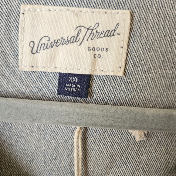 Universal Threads embroidered denim jacket NWT sz 2x - Picture 8 of 9